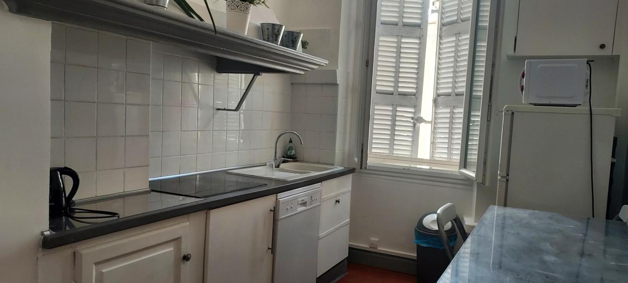 Quartier Des Createurs "La Plaine Cours Julien" Chambre Privee Dans Appartement Menage Frequent Des Parties Commune Marselha Exterior foto